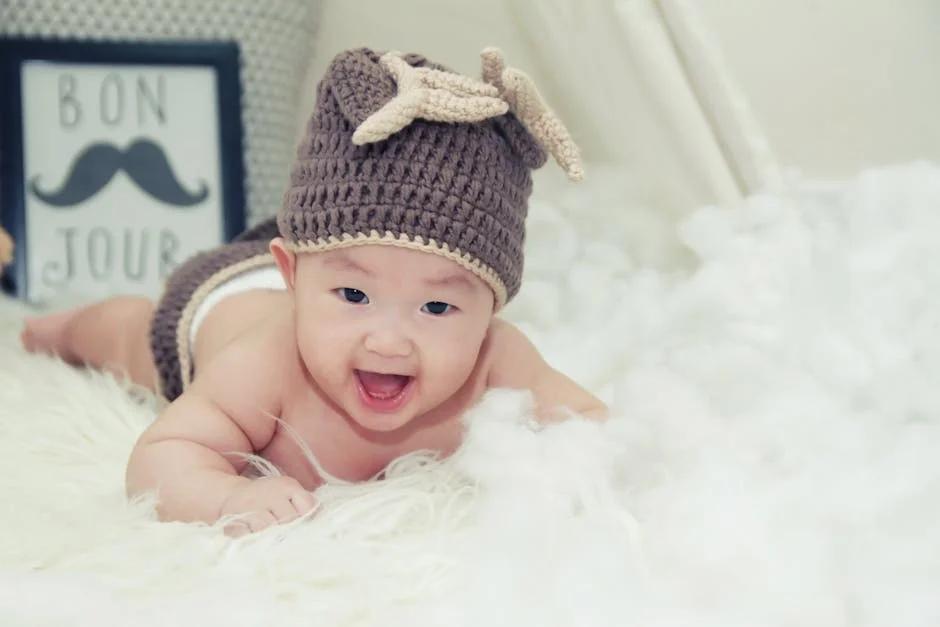 4 Tư Thế Vệ Sinh Cho Bé Trai An Toàn Nhất Mẹ Cần Biết Khi Tập Vệ Sinh Cho Trẻ Sơ Sinh