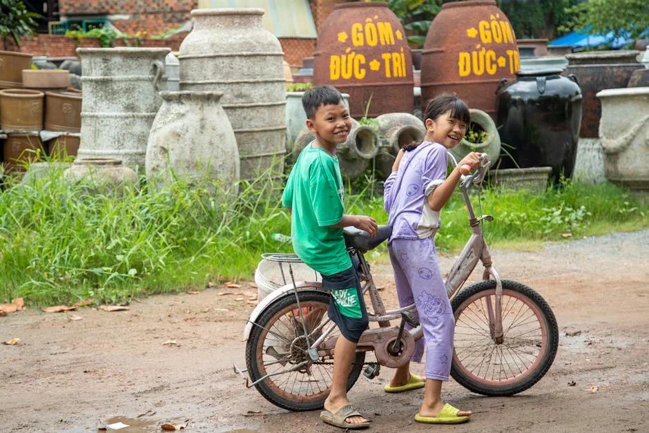 Bé bị tay chân miệng lần 2: Nguyên nhân, cách xử lý và phòng ngừa
