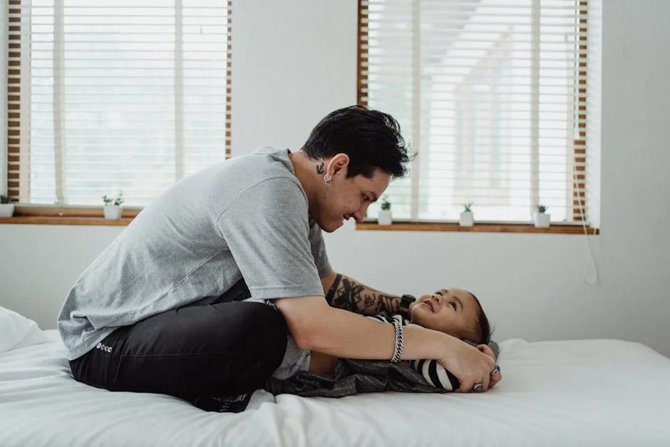 Hướng dẫn chăm sóc trẻ bị tay chân miệng tại nhà: Thuốc gì, lưu ý gì và dấu hiệu hồi phục