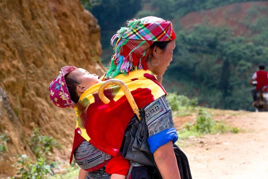 Lộ Trình Tập Bỏ Tã Cho Bé 2-3 Tuổi: 5 Bước Chi Tiết Từ Chuyên Gia (Kèm Bảng Kiểm Tra)