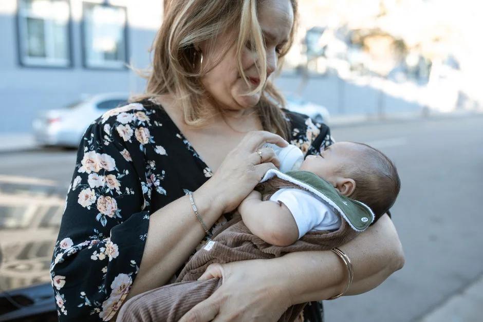 Mẹ bỉm sữa bị mất sữa đột ngột: Nguyên nhân và 5 cách gọi sữa về hiệu quả trong 48 giờ