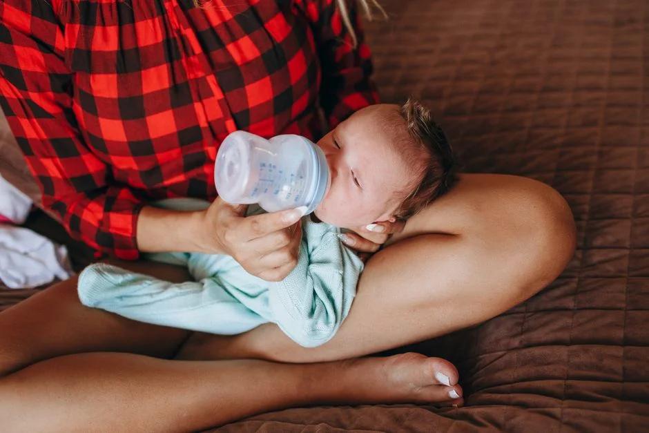 Tắc tia sữa: Nguyên nhân, dấu hiệu và cách xử lý tại nhà cho mẹ bỉm sữa