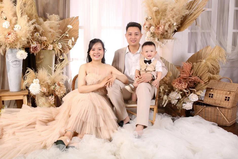 Hướng dẫn chọn kem chống hăm cho bé sơ sinh: So sánh thành phần và cách dùng an toàn