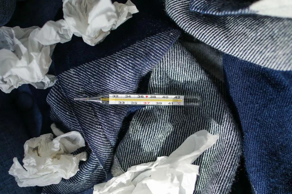 Mẹ cho con bú bị cảm cúm phải làm sao? Điều trị thế nào?
