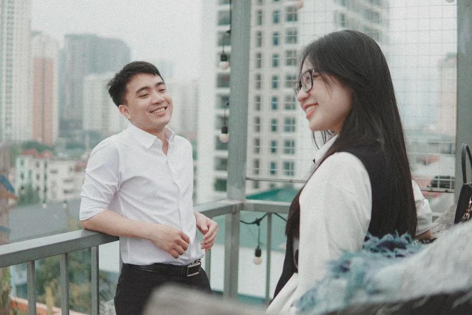 Mẹ bầu 3 tháng đầu có nên quan hệ? Lịch trình và tư thế an toàn được bác sĩ khuyên dùng