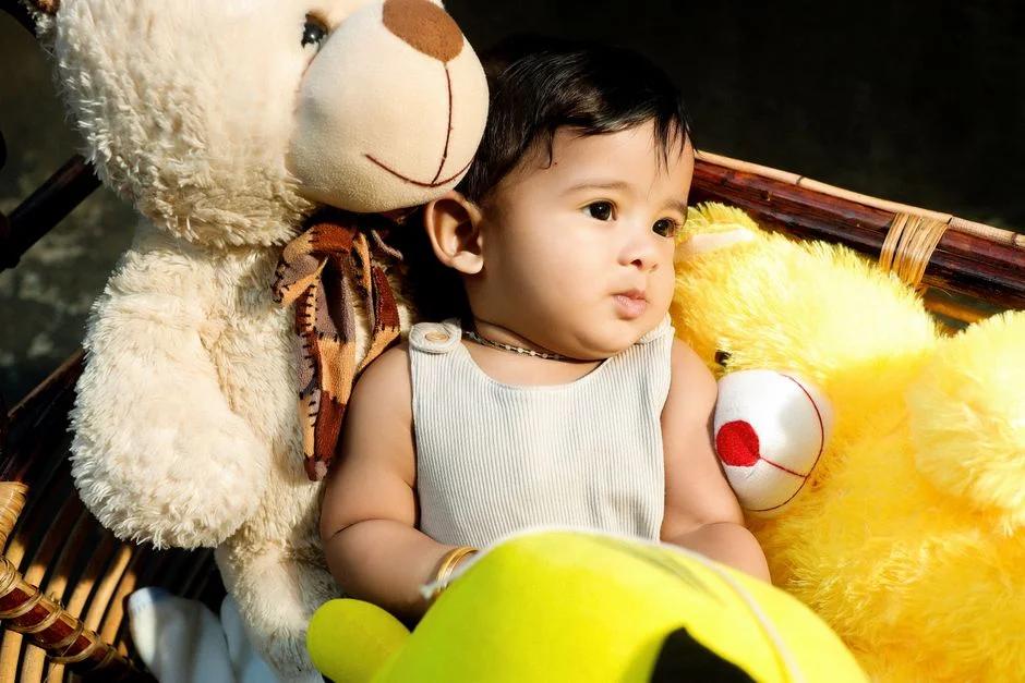 Trẻ đi tướt mọc răng có tiêm phòng được không? Cha mẹ lưu ý gì?