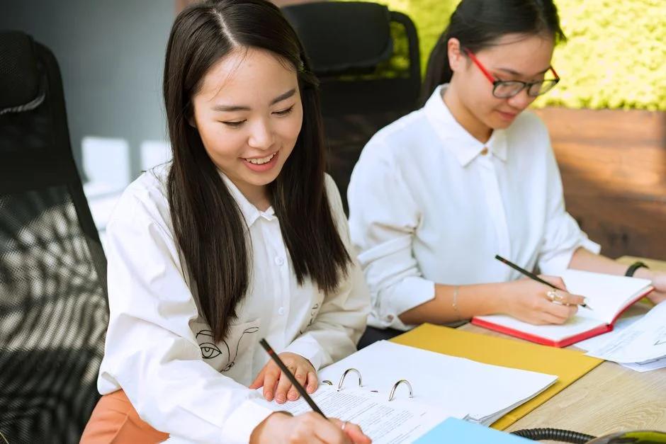 Đặt tên con theo họ và 3 chữ, 4 chữ: Hướng dẫn chọn tên hay cho bé trai, bé gái kèm 500+ gợi ý ý nghĩa