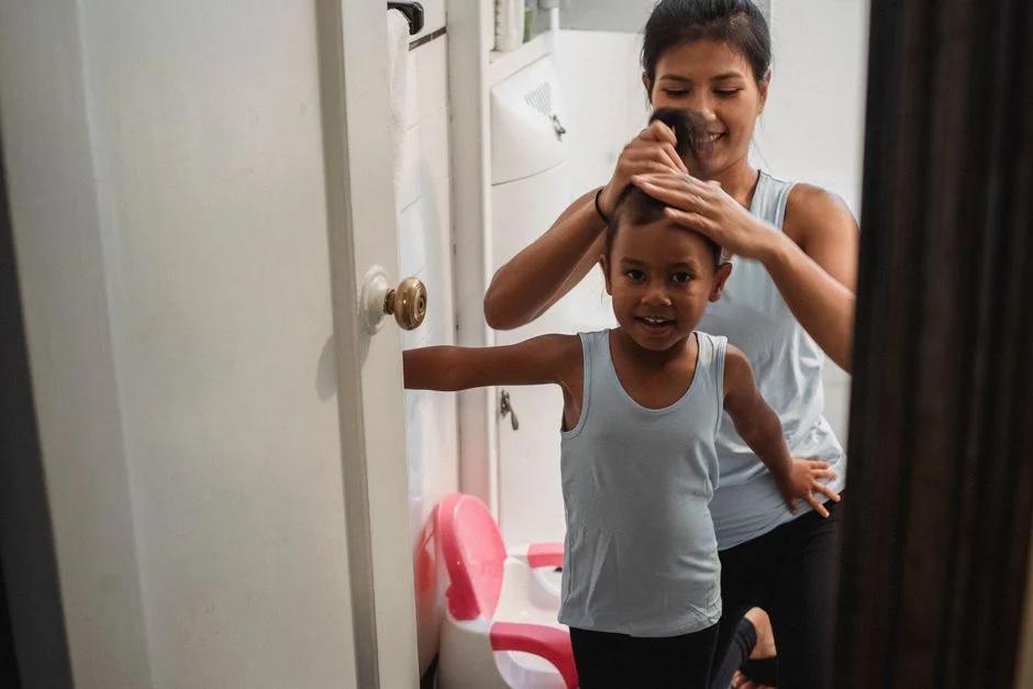 Lấy lại vóc dáng sau sinh tại nhà: 8 cách giảm cân an toàn cho mẹ Việt
