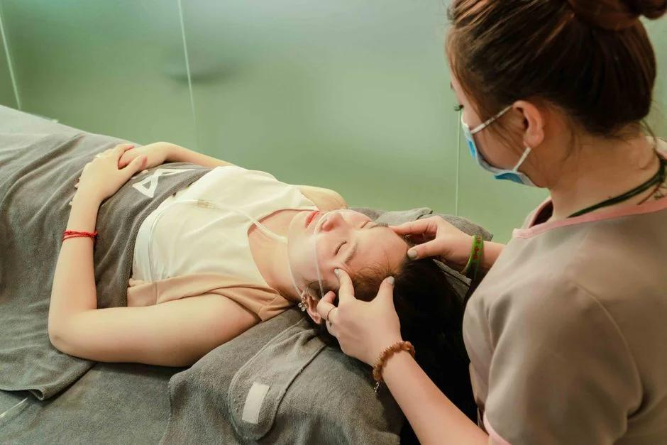 Đau lưng, chuột rút và mất ngủ ở tuần thai 5-8: 7 cách giảm khó chịu mẹ bầu nên thử ngay