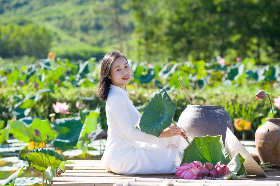 Bà bầu ăn hạt sen được không? Cả loại tươi, sống?