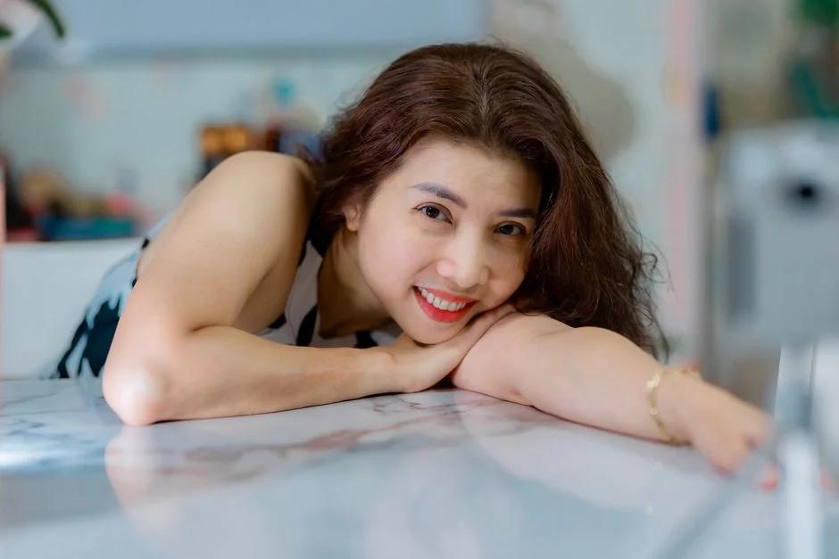 So sánh Elevit, Nature Made Prenatal và Blackmores Pregnancy: Mẹ bầu nên chọn vitamin tổng hợp nào cho từng giai đoạn thai kỳ?